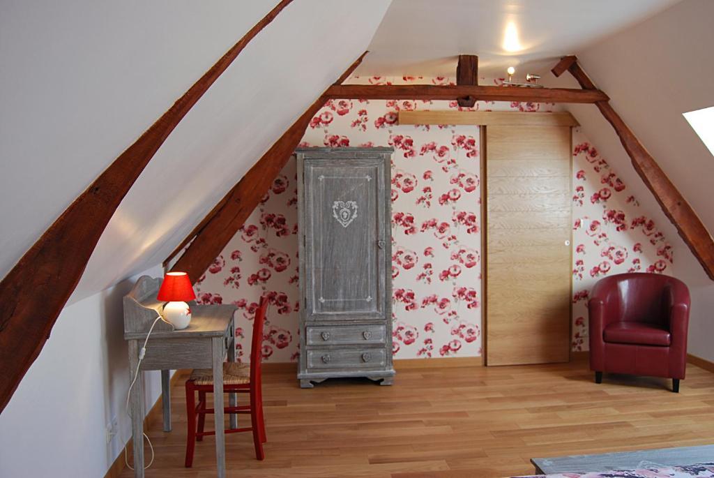 Le Clos Des Tilleuls La Vendelée Chambre photo