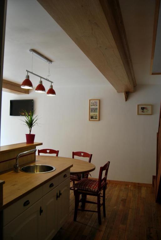Le Clos Des Tilleuls La Vendelée Chambre photo