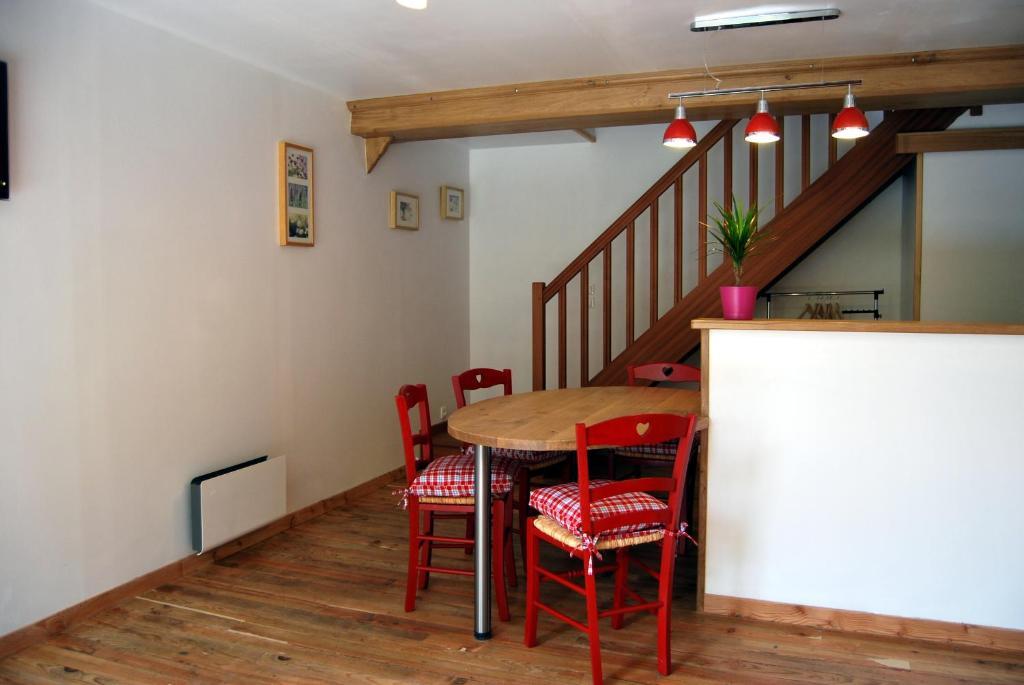 Le Clos Des Tilleuls La Vendelée Chambre photo